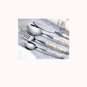 Ensemble de couverts modernes de haute qualité en argent royal poli avec une longue poignée en marbre rond unique - Product Image 1