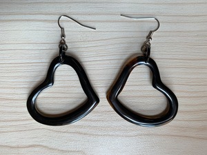 Boucles d'oreilles en corne de boeuf de haute qualité à la mode de Super Enterprises pour femmes couleur naturelle avec design fantaisie pour les fêtes et les mariages - Product Image 5