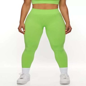 Leggings Casuales para Mujer, Cintura Media, Sin Costuras, Hasta la Rodilla, Verdes, Transpirables, Antibacterianos, con Logotipo Personalizado, para Gimnasio y Fitness - Product Image 4