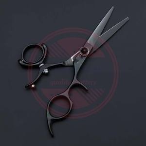 Tijeras de Peluquería Profesionales con Mango Giratorio, Tijeras de Acero Inoxidable Personalizadas para Salón de Belleza - Product Image 3