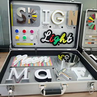 Boîte d'échantillons de panneaux publicitaires LED, lettres lumineuses 3D en acrylique, lettres en relief, enseignes néon, plaque d'échantillons, valise, personnalisable, à fixer au mur