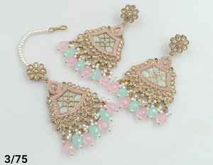 ÚLTIMO MOTIPEARL CHANDBALI PENDIENTE INDIO CHAPADO EN ORO PENDIENTE TRADICIONAL DE GOTA Y PIEDRA PENDIENTE DE FLOR Y MANGTIKKA CONJUNTO MUJER Y NIÑAS - Product Image 2