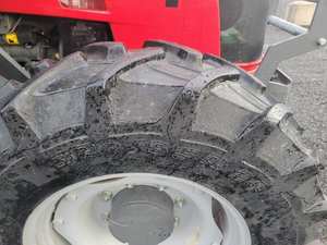 Tractor Agrícola Massey Ferguson 4707 Modelo 2018 - 70HP 4WD con Sistema de Transmisión por Engranajes, Caja de Cambios y Bomba |   Alta Productividad - Product Image 4