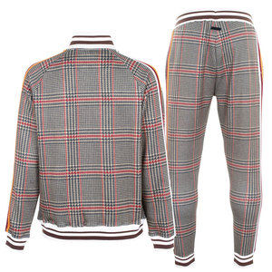 OEM Tech Survêtement Slim Fit en Polaire pour Hommes Vente en Gros Ensemble de Survêtement Populaire à Fermeture Éclair et Col Montant avec Logo Imprimé pour Hommes - Product Image 6