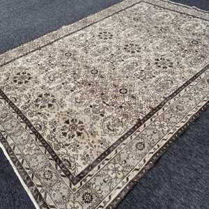 Turkish Area Rug 0.6x10.3 ft, <b>Brown</b> White Floral Rug <b>Wool</b> - Product Image 2