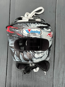 Ensemble de boxe professionnel de haute qualité, sur mesure, en cuir, gants de boxe, protège-tête, protection de l'aine, logo personnalisé - Product Image 5