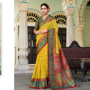 Sari en soie douce de créateur indien avec un beau design Patola Style pakistanais pour mariage et fête - Product Image 1
