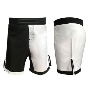 Nouveauté : Shorts de boxe pour hommes personnalisés en 100 % nylon polyester, haute qualité, confortables, fabrication de pointe, teinture unie - Product Image 1