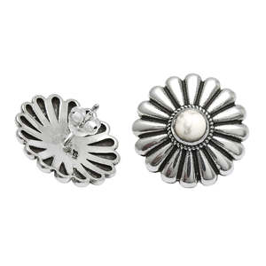 Vente en gros de boucles d'oreilles de créateur en argent sterling massif 925 pour femmes bijoux de bohème élégants avec pierre précieuse turquoise blanche - Product Image 2