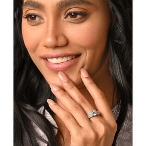Anillo llamativo de platino con diamante o topacio de corte ovalado y banda ajustable - Product Image 3