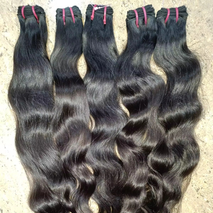 Extensiones de cabello ondulado Remy indio de Grado Superior Cabello humano natural de estilo súper ondulado - Product Image 1