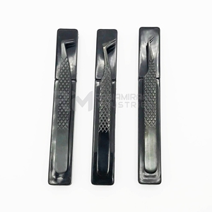 Pince à cils en acier inoxydable noir durable RMI avec emballage de Tube outils d'extension de cils en acier inoxydable de marque privée - Product Image 5