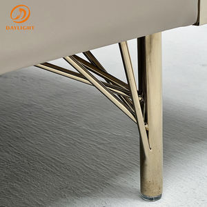 Sofá de Cuero de Diseño Italiano Moderno y Lujoso, Réplicas de Muebles de Diseñador en Oferta - Product Image 6