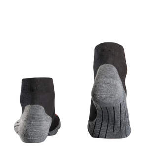 Chaussettes décontractées personnalisables pour hommes avec logo Chaussettes brodées de haute qualité, de couleur personnalisée, à la vente - Product Image 2