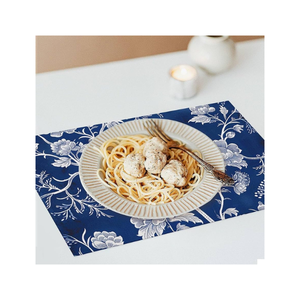 Esteras de decoración de comedor abstractas Premium con estampado azul Floral de moda hechas de algodón 100% certificado GOTS con estilo bordado mínimo - Product Image 3