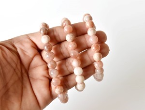 Top Quality Peach Color Moonstone 8mm Round Beaded Bracelet Premium Healing Crystal For Jewelry Fashion Meditation At Bulk Price - Product Image 3