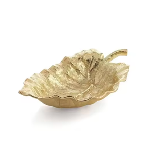 Cuencos de Metal dorado de diseñador hechos a mano Frutas secas en forma de hoja de lujo/Cuencos para servir chocolate Altamente decorativos Venta caliente Llegada - Product Image 1