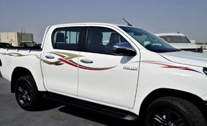 VENTAS LISTAS PARA ENVIAR: Camioneta Hilux Industrial DIY OEM 4x4 Diésel con Transmisión Manual y Volante a la Izquierda - Product Image 2