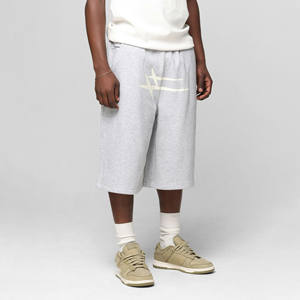 Pantalones cortos OEM personalizados de fabricante al por mayor para hombre, pantalones cortos deportivos de estilo urbano para gimnasio, pantalones cortos de chándal de lana de algodón grueso sólido para correr - Product Image 5