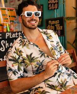 Chemise Aloha décontractée à imprimé floral pour hommes avec col polo rayonne à manches courtes pour les vacances d'été à la plage - Product Image 5
