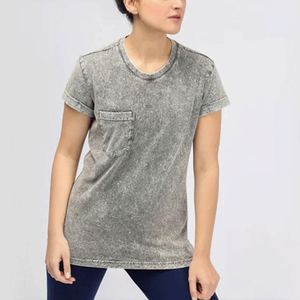 Vente en gros de t-shirts pour femmes, vêtements de sport écologiques, respirants, à manches courtes, effet délavé, personnalisables - Product Image 1