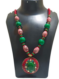 Collar de resina multicolor para mujer, joyería de maquillaje de lujo con forma de corazón, precio al por mayor, diseño ovalado elegante - Product Image 5