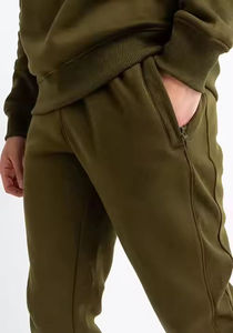 Conjunto Deportivo para Hombre de la Mejor Calidad, Ropa de Invierno Gruesa, Logotipo Personalizado, Cuello Redondo, Mangas Largas, Talla Regular, Ropa para Exteriores - Product Image 3