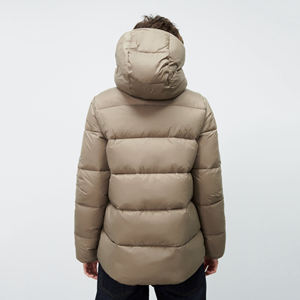 Vente en gros de veste matelassée pour hommes, nouveau style tendance, veste universitaire chaude, col à capuche pour l'hiver, travail, vêtements longs - Product Image 5