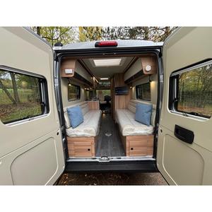 Asientos de Auto Cómodos Auto-Trail V-Line 635 SE, Accesorio Premium para el Interior del Vehículo - Product Image 2