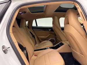 SUV d'occasion 2024 PROFITABLE, modèle AWD automatique, conduite à gauche, sièges en cuir, galerie de toit en alliage d'aluminium, pneus R17 - Product Image 3