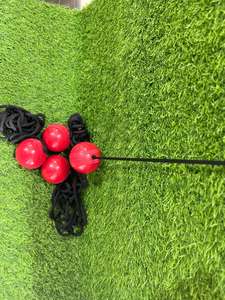 Pelota de Cricket Roja Sintética Estándar para Colgar, con Empaque Personalizado, Cosida para Entrenamiento Deportivo y Uso en Exteriores - Product Image 2