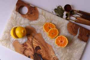 Tabla de Cortar de Madera de Resina de Estilo Natural con Madera de Acacia y Madera de Mango Diseñada para un Rendimiento Confiable - Product Image 4