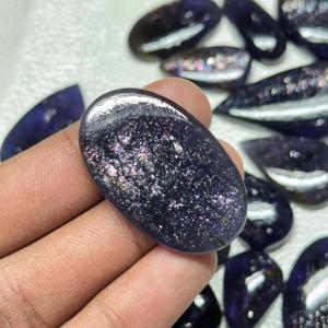 Pierre de soleil en agate verte de haute qualité pour bijoux faits à la main et taille libre pour la guérison AAA + Quality Natural Fire Iolite - Product Image 2