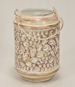 Lanterne en métal avec finition en céramique Bougeoir décoratif avec poignée et motifs disponibles en plusieurs couleurs pour Noël - Product Image 2
