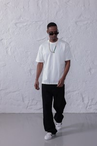 เสื้อยืดคอตตอนผู้ชายแบบพื้นฐาน ขายส่ง รับสั่งพิมพ์ลาย เสื้อยืดเรียบๆ ผลิตในตุรกี ผู้จัดจำหน่ายขายส่ง - Product Image 5