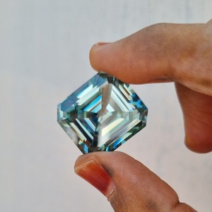 40 กะรัตสีฟ้ามรกตตัด Moissanite เพชร VVS ความชัดเจนเพชรขนาดใหญ่สีฟ้า Moissanite เพชรเหลี่ยมเพชรพลอยทําสําหรับจี้ - Product Image 4