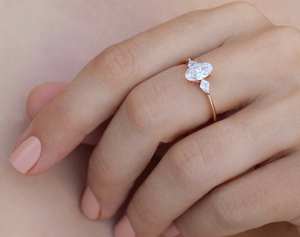 Anillo de compromiso de diamante de laboratorio chapado en oro de 14 quilates hecho a mano 0.31ct IGI Certified Luxury Wedding & Party Jewelry - Product Image 4