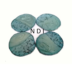 Ensemble de 4 sous-verres en résine de style nouveau pour la cuisine, articles de restauration, sous-verres en forme personnalisée, articles d'utilisation - Product Image 3