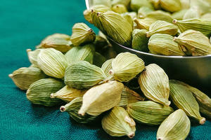 CARDAMOME VERTE VIETNAMIENNE Export: Épice séchée de qualité supérieure - Product Image 6