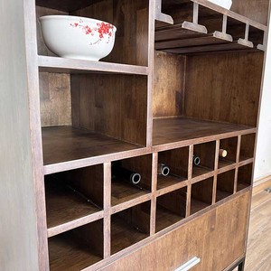 Armoire de salle à manger moderne en bois de caoutchouc TPA013 avec cave à vin intégrée pour mobilier de bar à domicile - Product Image 6