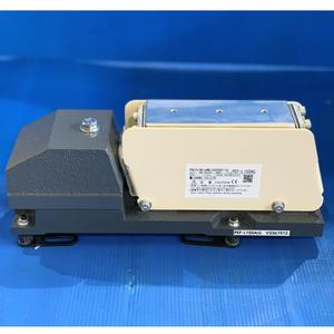 Equipo de fabricación Suministro piezoeléctrico Maquinaria industrial Alimentador en línea de alta velocidad Máquina de soldadura para piezas pequeñas - Product Image 2