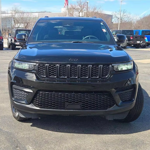 (T&D) Voiture d'occasion 2024 Jeep Grand Cherokee Altitude - Product Image 1