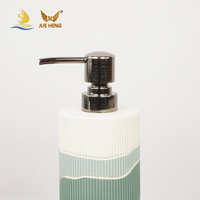 Ensemble d'accessoires de salle de bain en résine écologique, distributeur de savon durable, boîte à mouchoirs et porte-brosse à dents pour hôtel et décoration intérieure