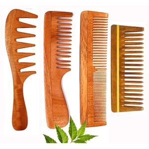 Peine de madera de Neem hecho a mano para peinar el cabello, cuidado del cuero cabelludo y desenredado suave - Uso diario - Product Image 1