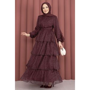 Vestido de Gasa Borgoña con Estampado de Puntos, Silueta en A Modesta con Cintura Imperio y Cinturón - Product Image 5