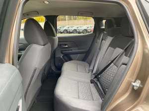 K-i-c-k-s S V AWD 2020, SUV con Caja de Cambios Automática, Turbo, Título Limpio, Techo Panorámico, 14 Asientos, 1-25000 Millas, Listo para Envío - Product Image 6