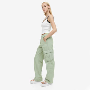 2025 personnalisé élégant femmes Baggy Cargo pantalon respirant 6 poches toile pantalon exportation qualité plat avant Style en gros - Product Image 3