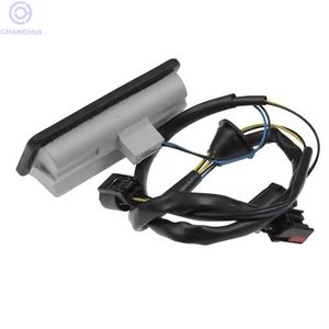 Переключатель открывания задней двери LR020997 подходит для L-и R-over Freelander 2 06-15 - Product Image 2