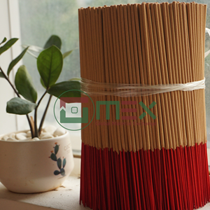 Bâtons d'encens en bois de santal blanc naturel de qualité supérieure, manche rouge, encens religieux traditionnel pour le marché de l'ASEAN - Product Image 1