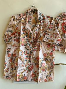 Ensemble short de pyjama en coton imprimé à la main XS vêtements de nuit floraux pour femmes vêtements de nuit confortables et respirants à usage domestique vêtements de nuit Sexy Plus doux - Product Image 4